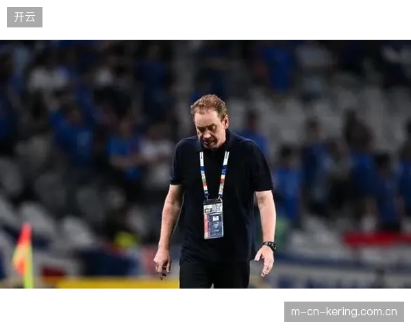 上海申花外援出勤率仅五成六,斯卢茨基的阵容轮换深度不足以支撑双线作战的强度 上海申花外援出勤率仅五成六,斯卢茨基的阵容轮换深度不足以支撑双线作战的强度